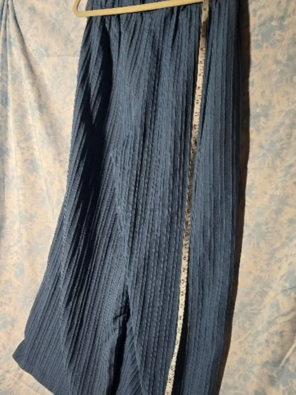 Title: SHEIN Curve 1XL Slate Blue Plisse Pleated Wide Leg Pants - High Waist